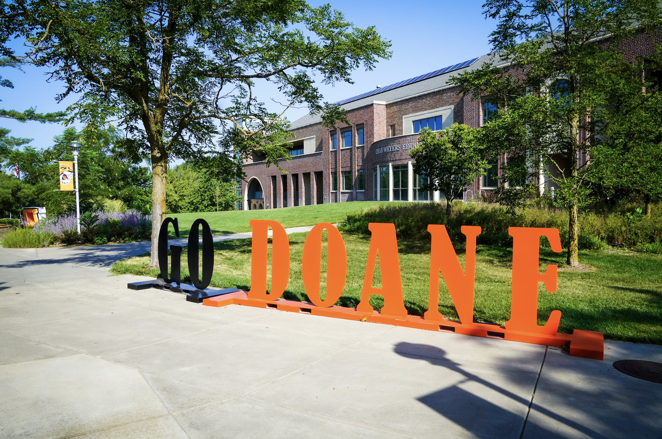Go Doane sign on Crete Campus