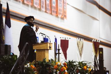 Dr. Jamar Dorsey speaking at commencement